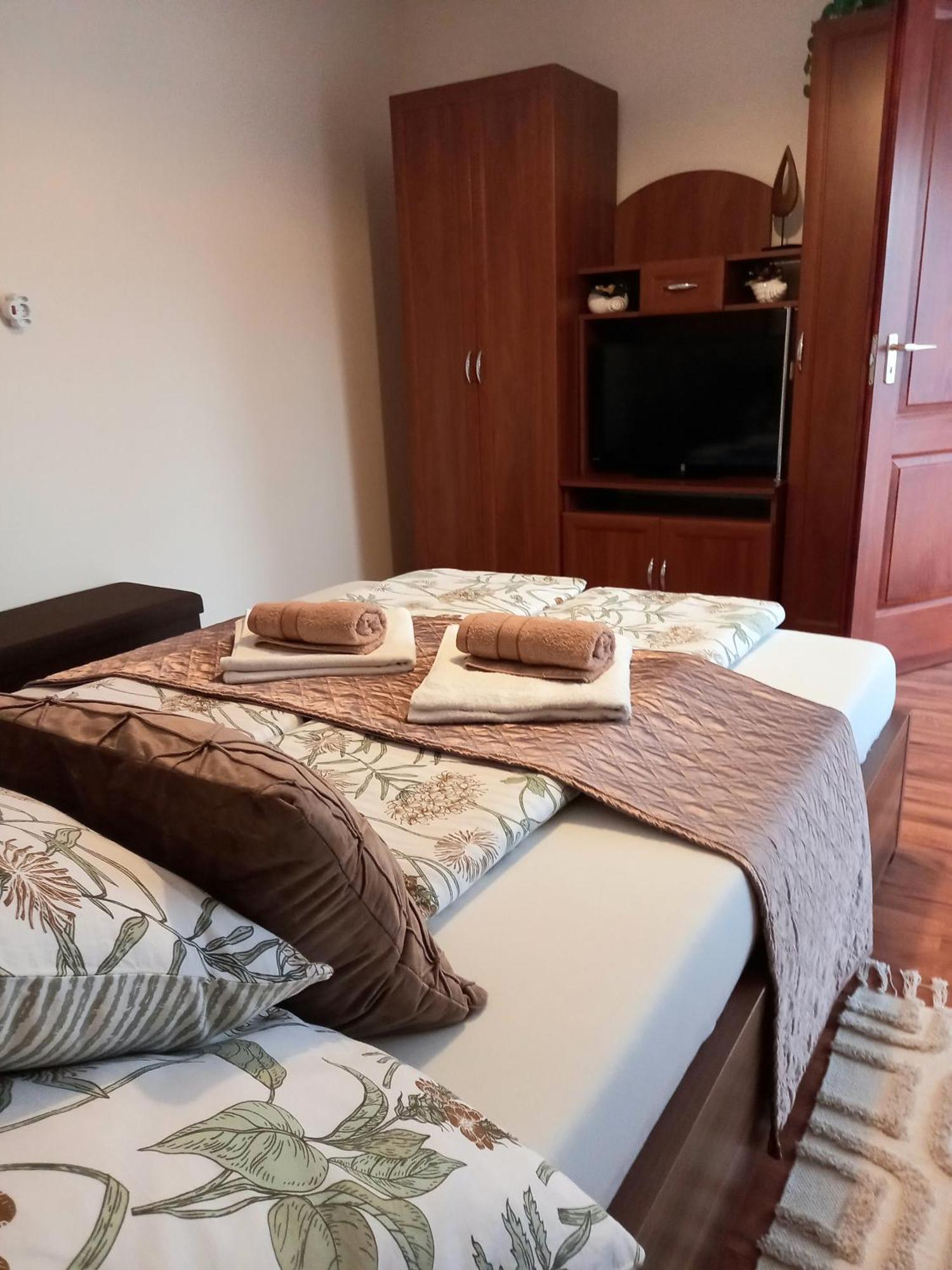 Alfa Apartman 哈卡尼 外观 照片